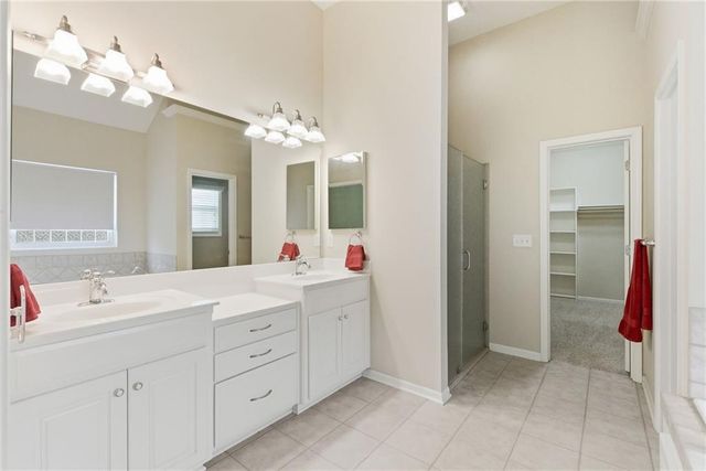 14335 KESSLER Street, Overland Park, KS 66221