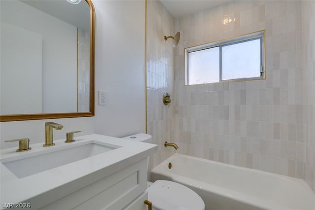 1914 La Vante Avenue, Las Vegas, NV 89169