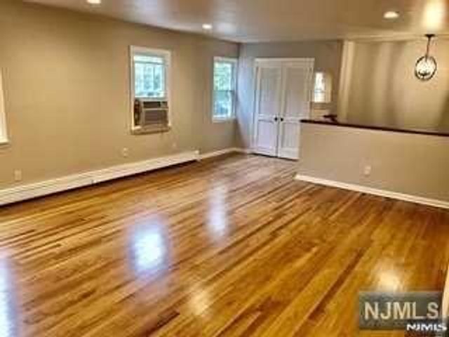 81 Prospect Street 2, Paramus, NJ 07652
