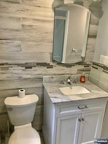 81 Prospect Street 2, Paramus, NJ 07652