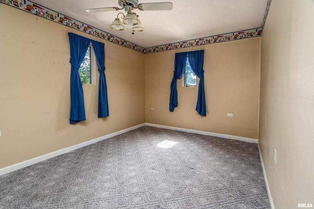 5378 CENTER Street, Mulkeytown, IL 62865