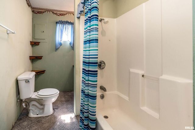 5378 CENTER Street, Mulkeytown, IL 62865