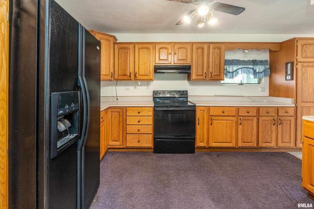 5378 CENTER Street, Mulkeytown, IL 62865