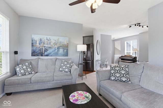 20799 Waterscape Way, Noblesville, IN 46062