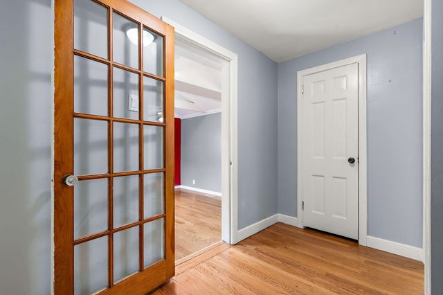 8549 Greenwood Avenue, Munster, IN 46321