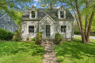 8549 Greenwood Avenue, Munster, IN 46321