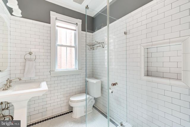 162 TENNESSEE AVE NE, Washington, DC 20002