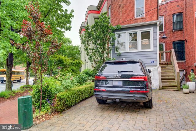 162 TENNESSEE AVE NE, Washington, DC 20002