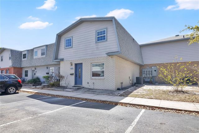 7300 DANIEL WEBSTER DRIVE M7, Winter Park, FL 32792