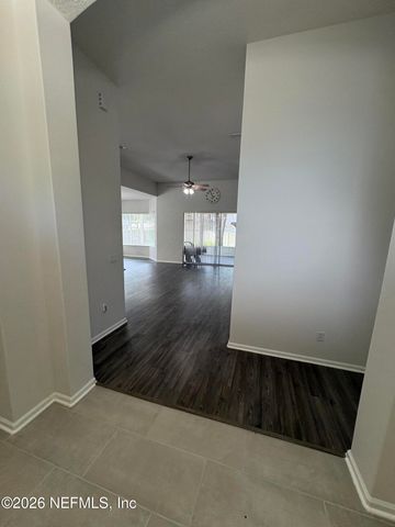 86005 MAPLE LEAF Place, Yulee, FL 32097