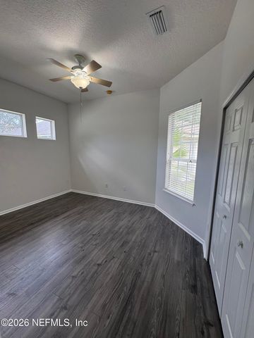 86005 MAPLE LEAF Place, Yulee, FL 32097