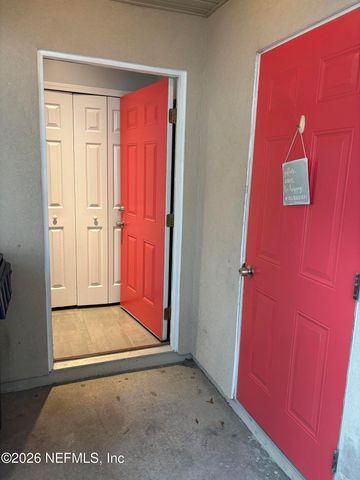 86005 MAPLE LEAF Place, Yulee, FL 32097
