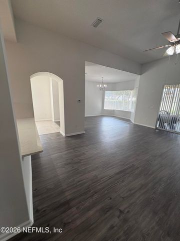 86005 MAPLE LEAF Place, Yulee, FL 32097