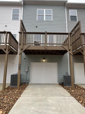 826 Glennferry Bend SW, Mableton, GA 30126