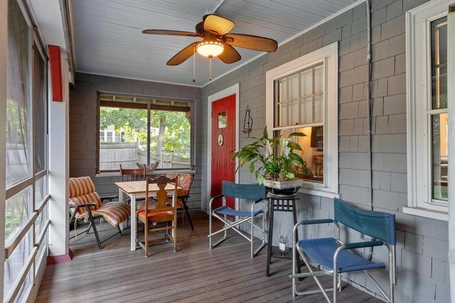 124 Prescott St, Reading, MA 01867