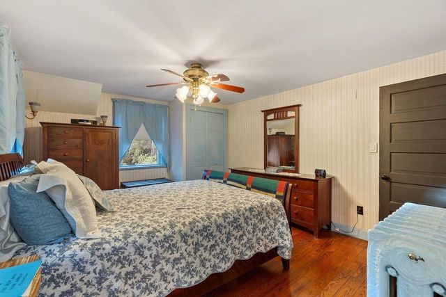 124 Prescott St, Reading, MA 01867