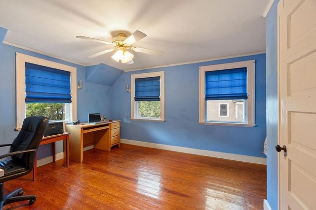 124 Prescott St, Reading, MA 01867