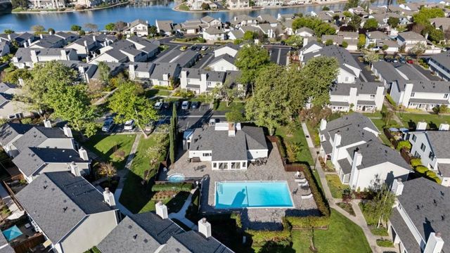 817 Peary Lane, Foster City, CA 94404