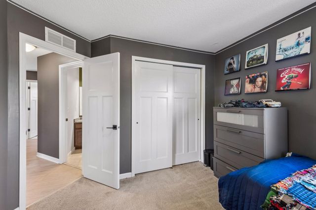 1113 Prairie View Lane, Waconia, MN 55387