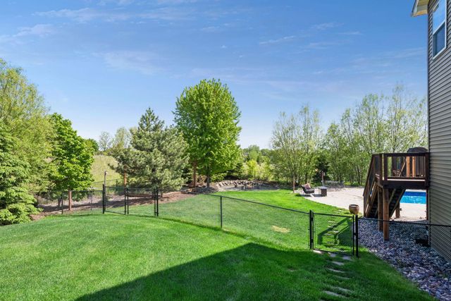 1113 Prairie View Lane, Waconia, MN 55387