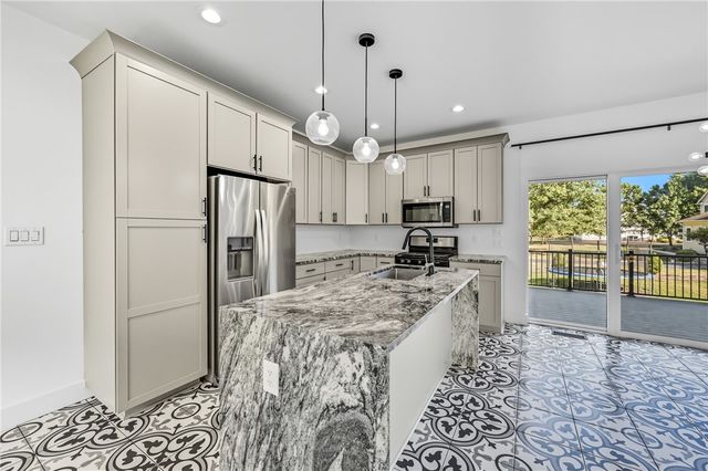 5237 Virginia Road, Hermitage, PA 16148