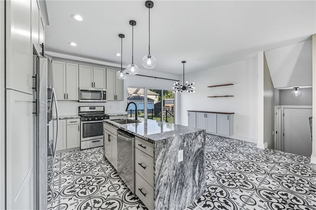 5237 Virginia Road, Hermitage, PA 16148