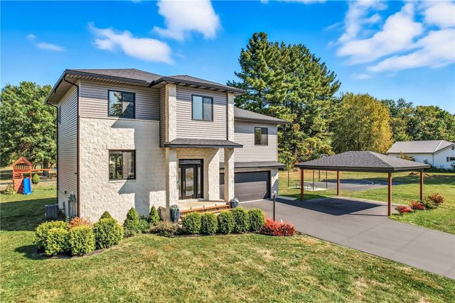 5237 Virginia Road, Hermitage, PA 16148