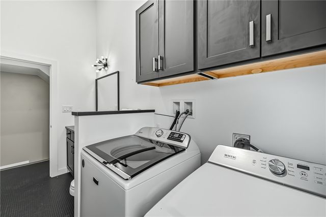 5237 Virginia Road, Hermitage, PA 16148