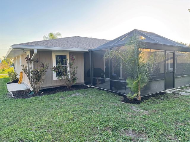 1479 SE Pitcher Road, Port St. Lucie, FL 34952