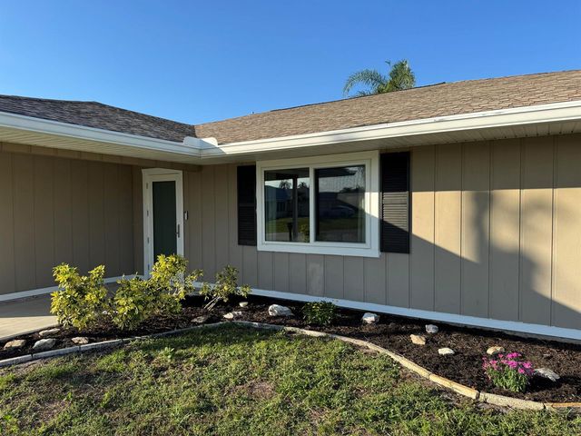 1479 SE Pitcher Road, Port St. Lucie, FL 34952