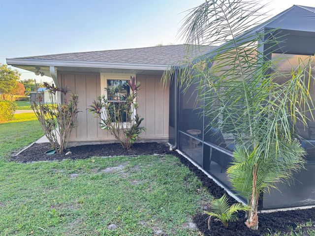 1479 SE Pitcher Road, Port St. Lucie, FL 34952