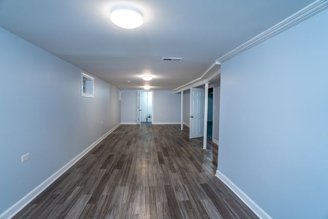 12618 S Justine Street, Calumet Park, IL 60827