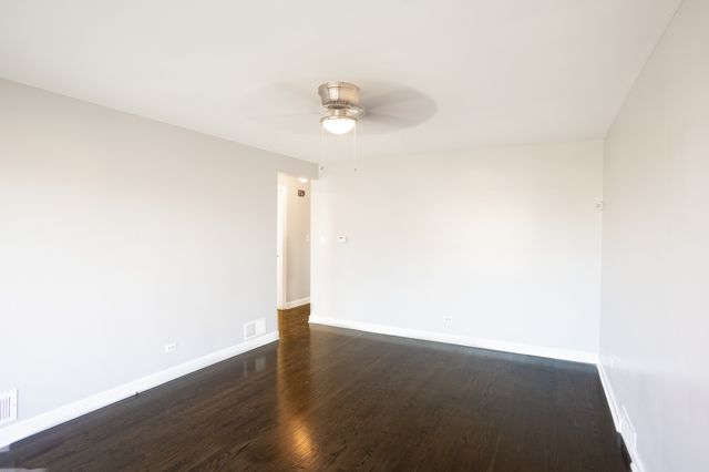 12618 S Justine Street, Calumet Park, IL 60827