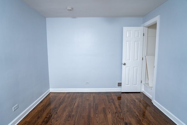 12618 S Justine Street, Calumet Park, IL 60827