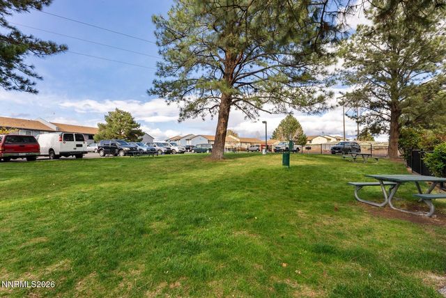 3935 Clear Acre Lane APT 211, Reno, NV 89512
