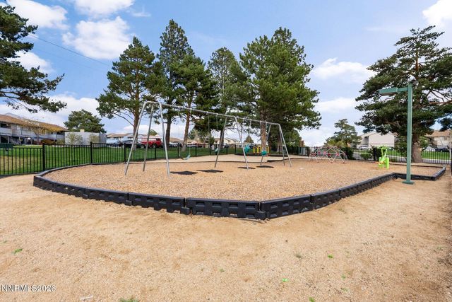 3935 Clear Acre Lane APT 211, Reno, NV 89512
