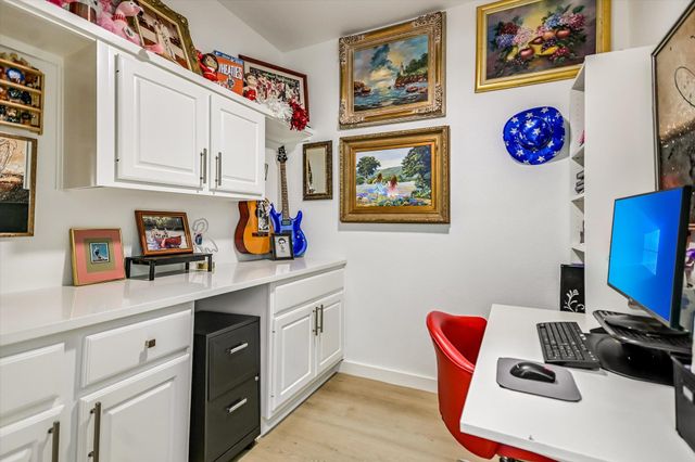 105 Stetson CIR, Georgetown, TX 78633