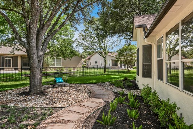 105 Stetson CIR, Georgetown, TX 78633