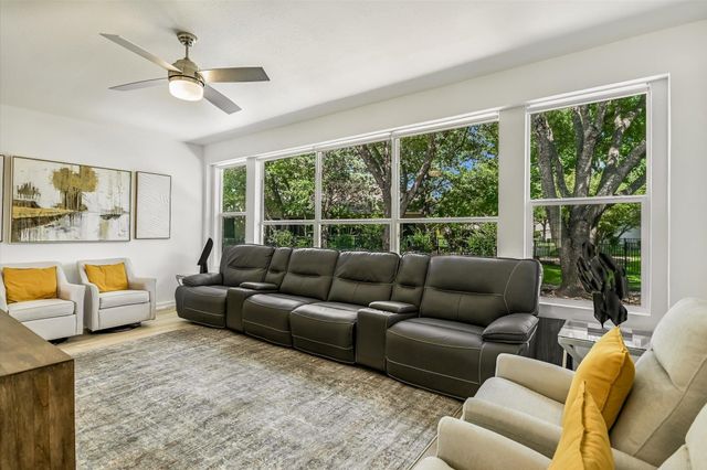 105 Stetson CIR, Georgetown, TX 78633