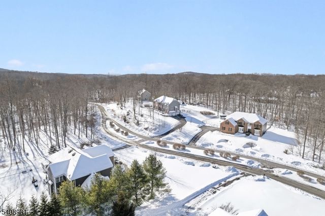 2 Liberty Trail, Andover Twp., NJ 07860