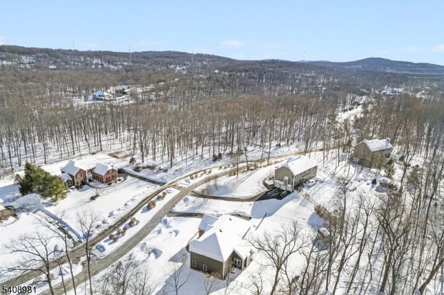 2 Liberty Trail, Andover Twp., NJ 07860