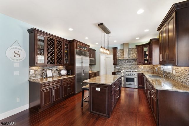 2 Liberty Trail, Andover Twp., NJ 07860