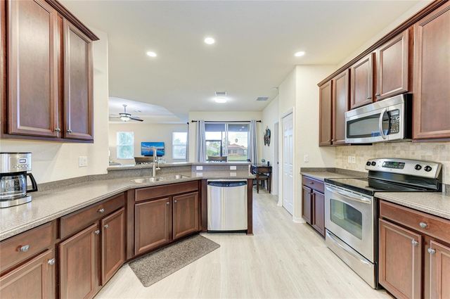 220 RIVER ENCLAVE COURT, Bradenton, FL 34212