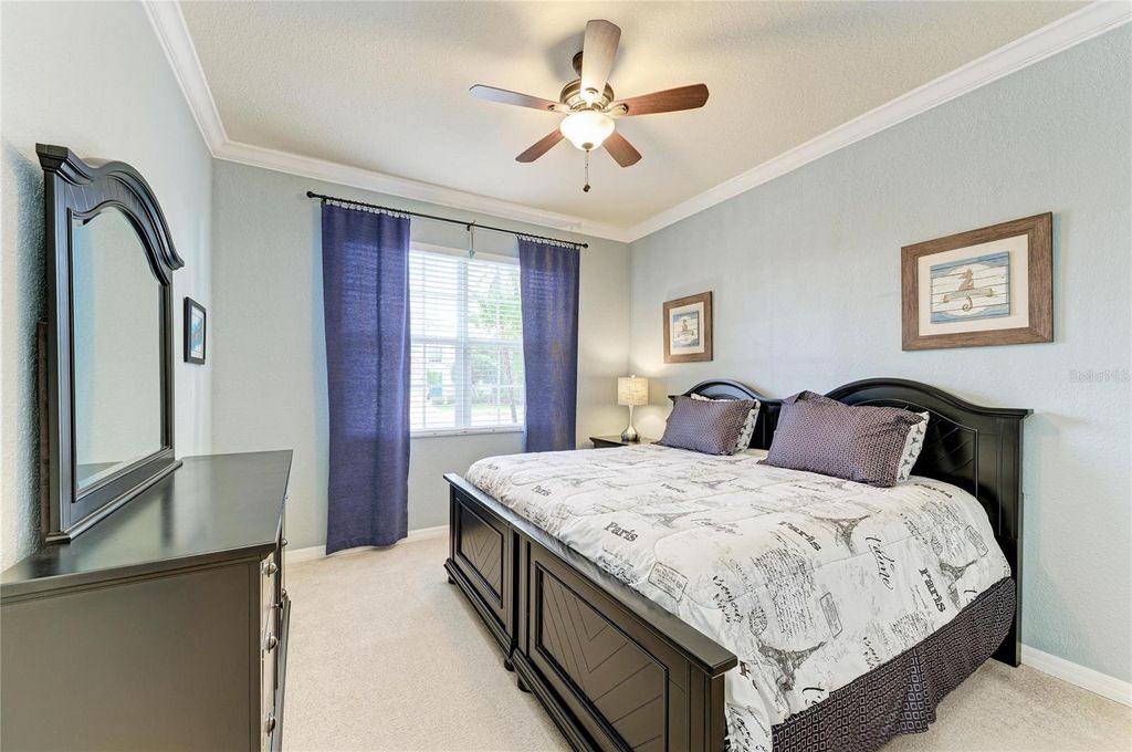 Image 32 of property listing at 220 RIVER ENCLAVE COURT, Bradenton, FL 34212
