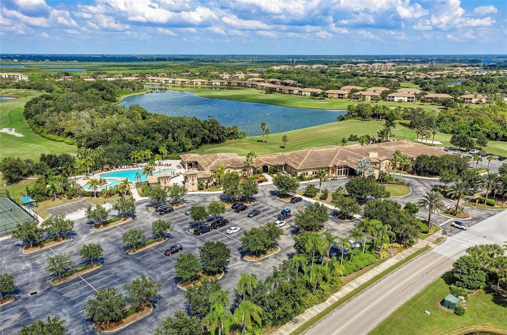 Image 51 of property listing at 220 RIVER ENCLAVE COURT, Bradenton, FL 34212