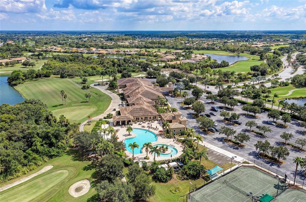 Image 58 of property listing at 220 RIVER ENCLAVE COURT, Bradenton, FL 34212