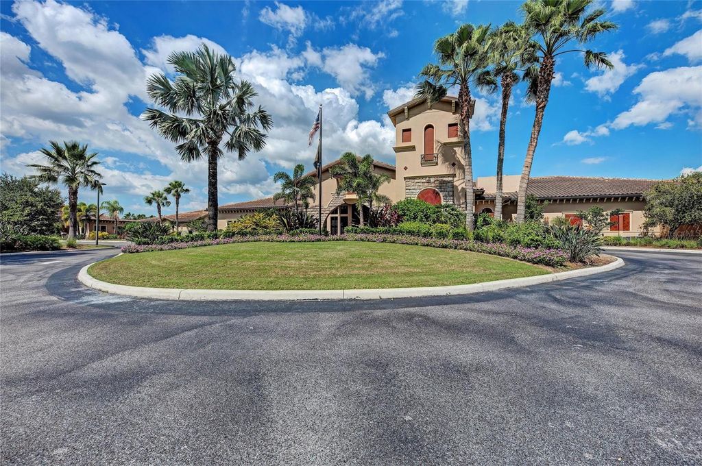 Image 72 of property listing at 220 RIVER ENCLAVE COURT, Bradenton, FL 34212