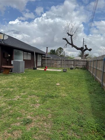 2602 Grand Teton Drive, Houston, TX 77067