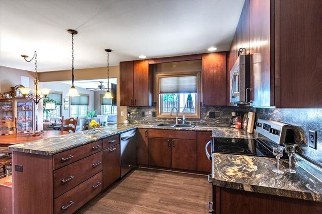 2921 Saturn Avenue, Eau Claire, WI 54703