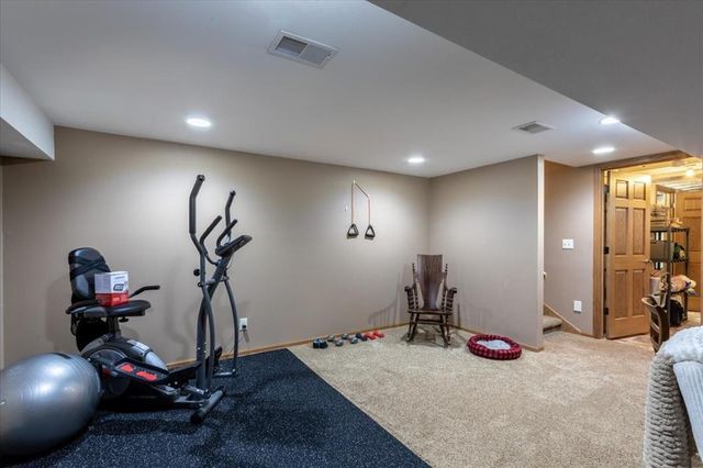 2921 Saturn Avenue, Eau Claire, WI 54703